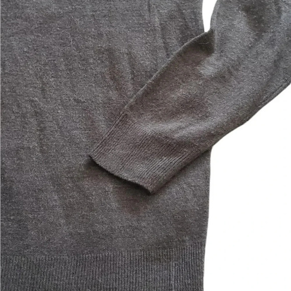 Cedar Wood State Gray Acrylic Sweater S - Picture 2 of 4